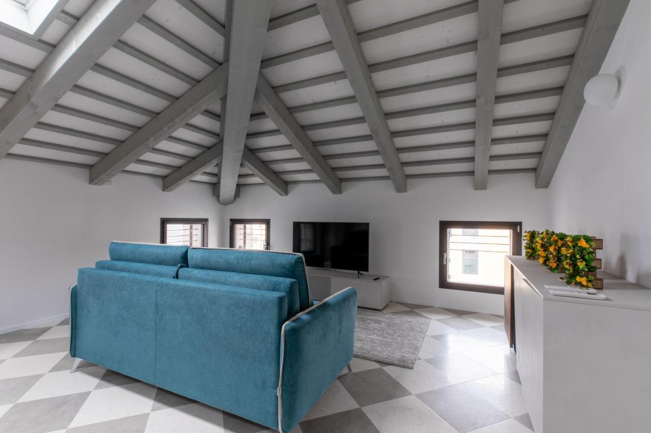 Corte Alle Mura - Mansarda Lux Cittadella Esterno foto